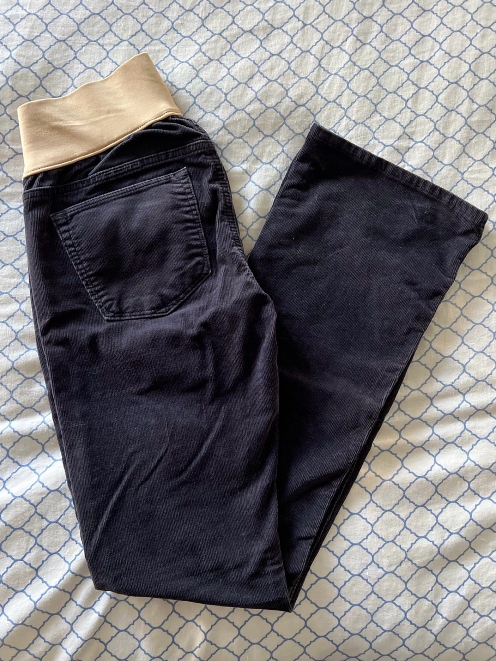 GAP bootcut Corduroy maternity pants with Beige Stretch Waistband